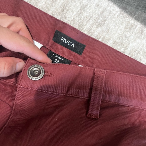 RVCA Men's Shorts Size 30" Burgundy - Picture 3 of 3